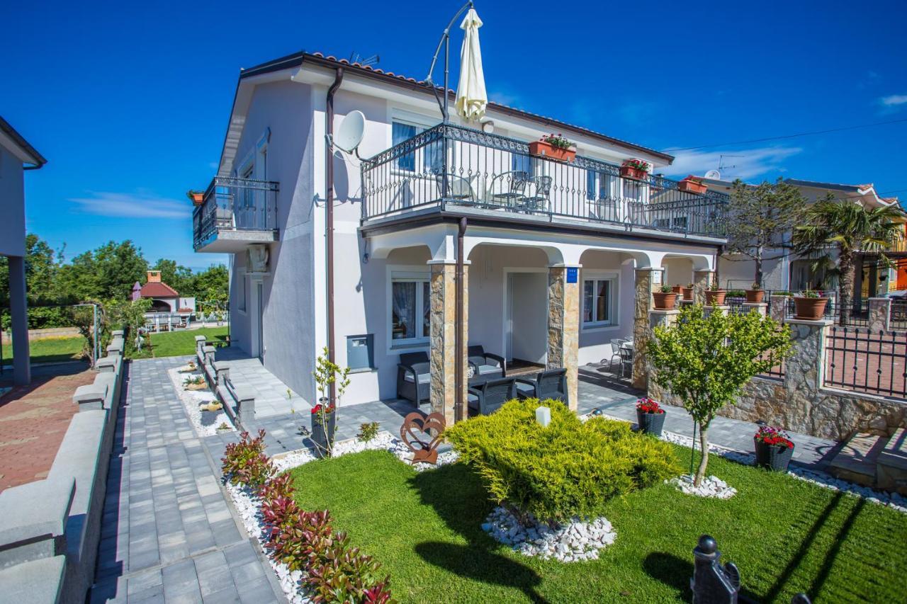 App Rosi Lägenhet Poreč Exteriör bild