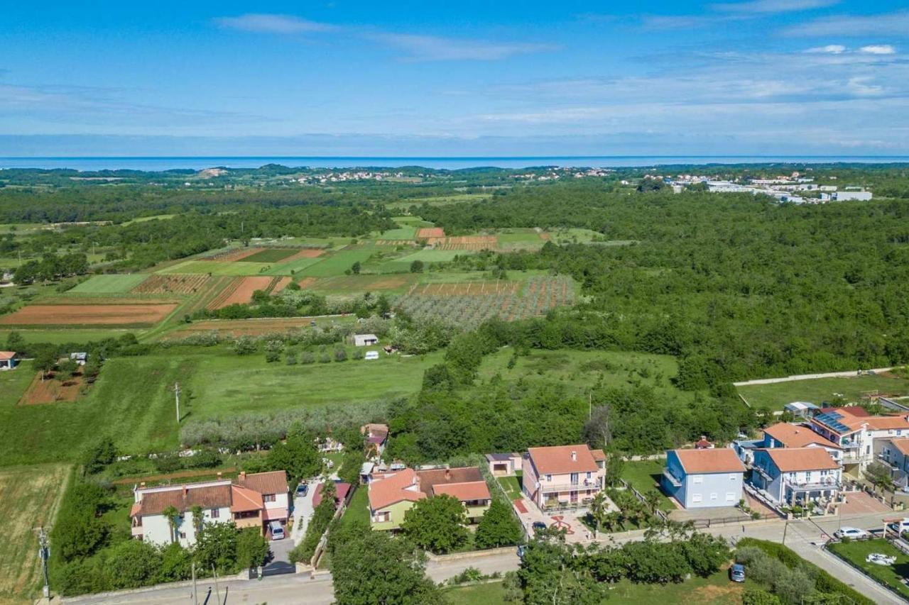 App Rosi Lägenhet Poreč Exteriör bild