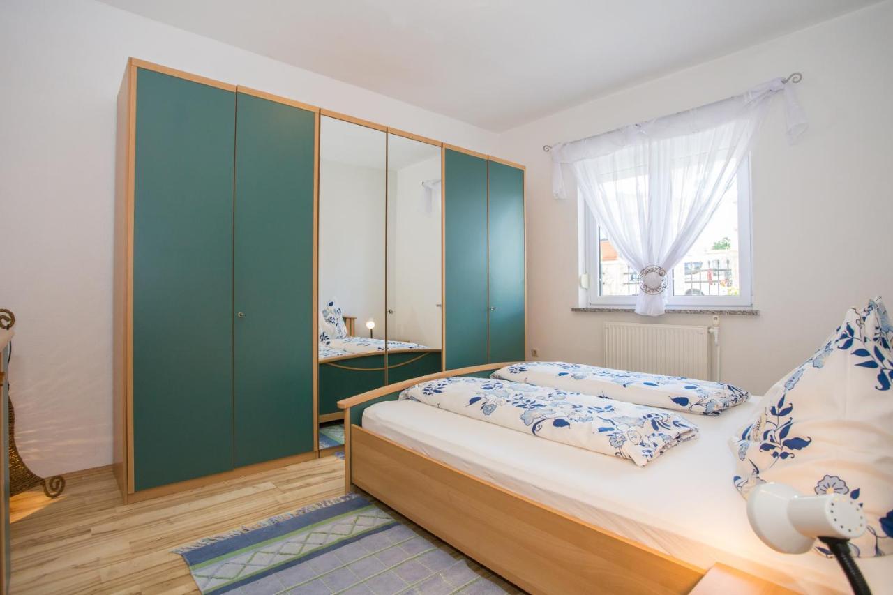 App Rosi Lägenhet Poreč Exteriör bild