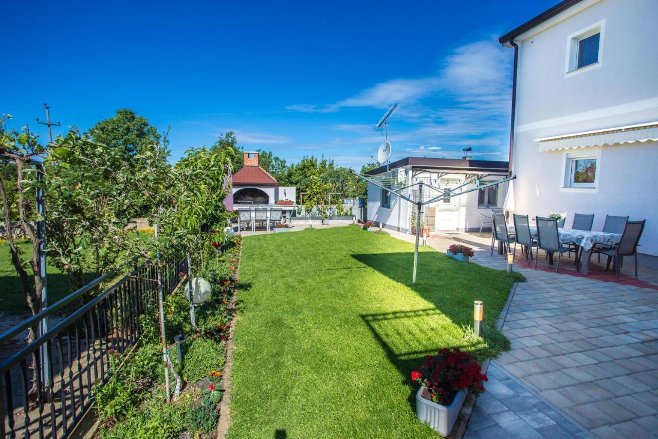 App Rosi Lägenhet Poreč Exteriör bild